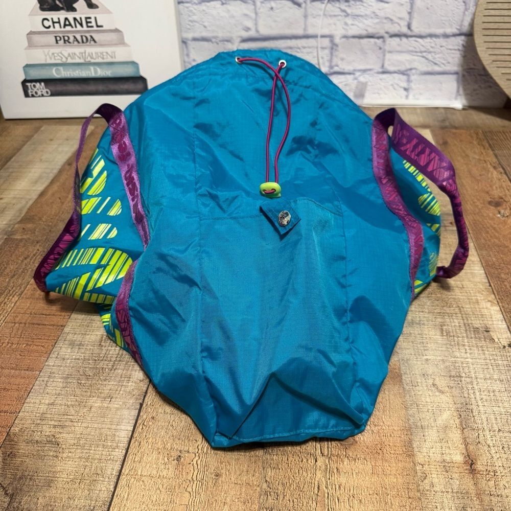 Zumba Join the Party Fast Dash Tote Bag Teal Purple Nylon Large Bag - Picture 8 of 13